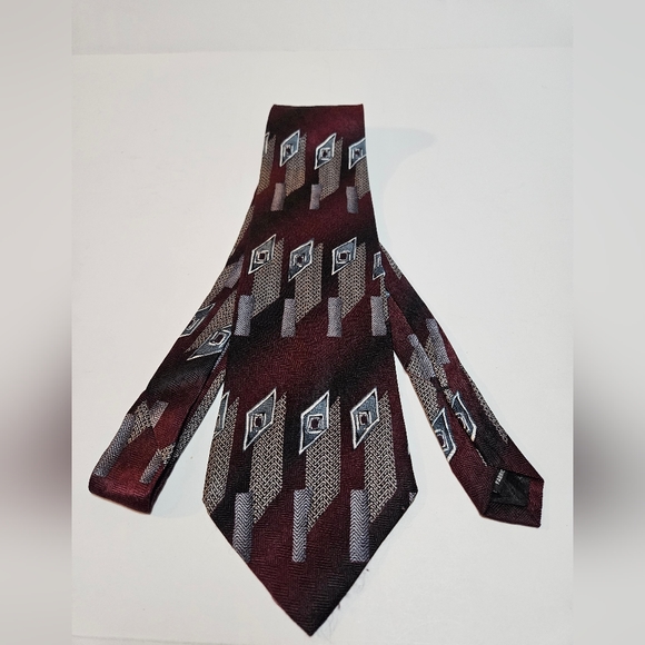 Bill Robin Son Men's 100 % Silk Tie Size 4 x 57 - Picture 1 of 6